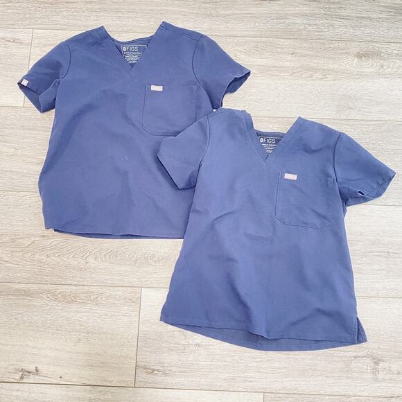 Figs Technical Collection Scrub Tops Womens XS 2pc Navy Uniform Pocket Catarina - Picture 1 of 4